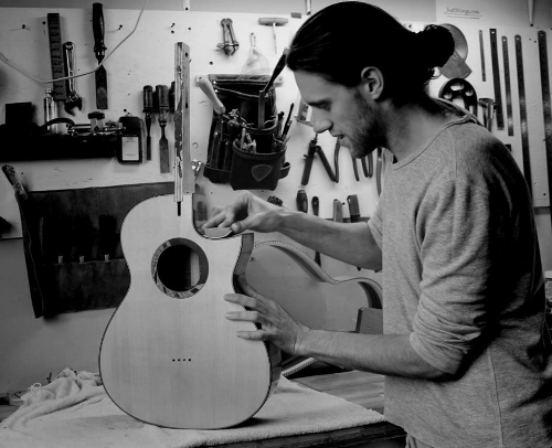 Working+on+a+custom+falcate+braced+steel+string+acoustic+guitar.jpg